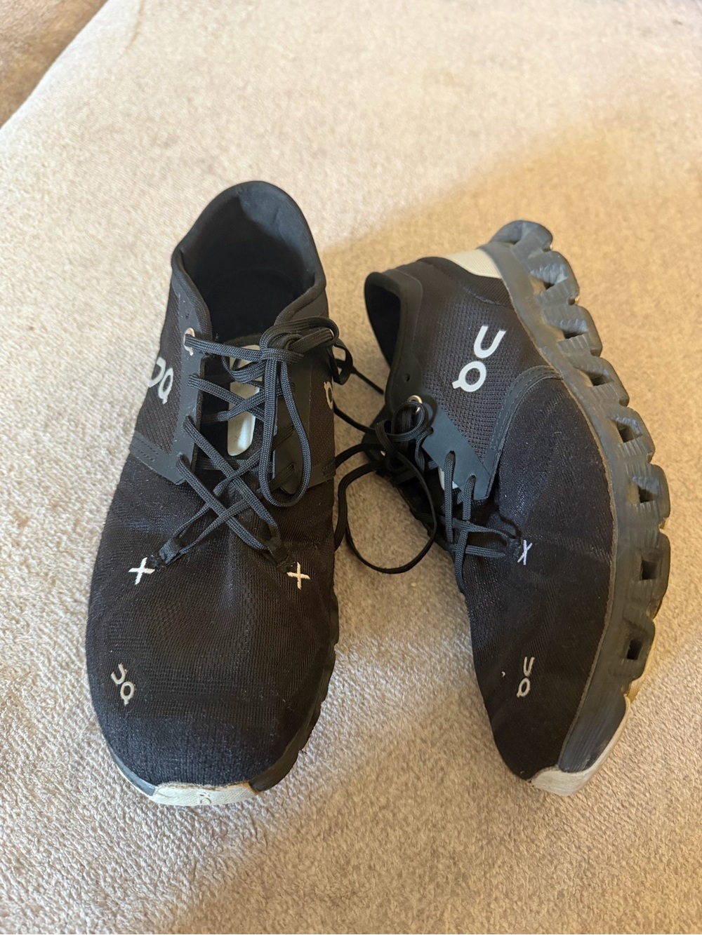 On Running Black Cloud Athletic Shoes for Men